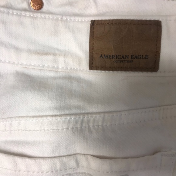 White denim shorts - Picture 4 of 4